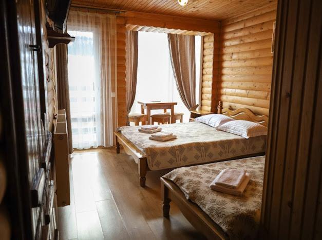 Greku Hotel Bukovel Exterior photo